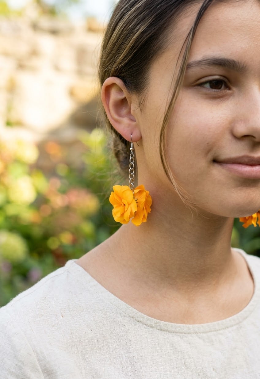Floral dangle earrings